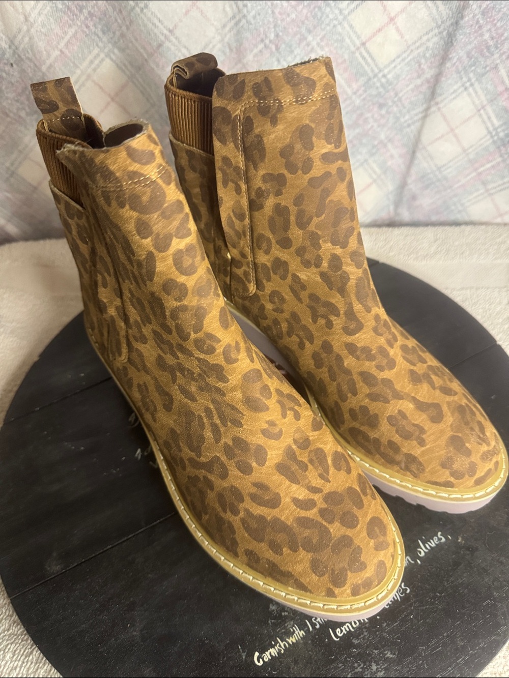 Leopard Print Chelsea Boots - Tan Brown By Hey Girl